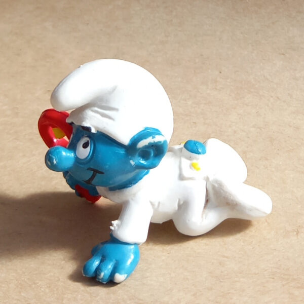 20179 White Baby Smurf with Rattle (Babyschlumpf Weiss) - Image 2