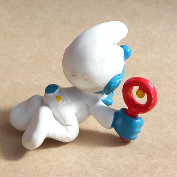 20179 White Baby Smurf with Rattle (Babyschlumpf Weiss) - Image 5