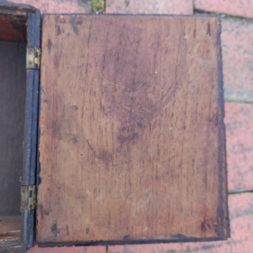 French Tramp Art Box late 19th Century - Willow Bank Heritage Village